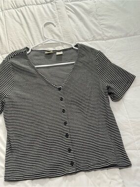 Levi's Black & White Striped V-Neck Knit Top